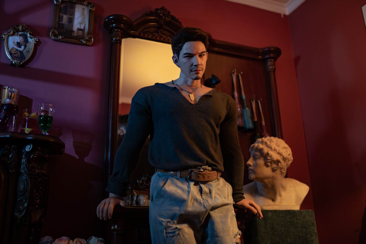 Companion doll providing bedtime comfort against loneliness