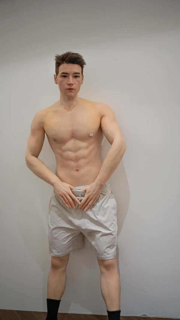 Justin 180cm Gay Soulmate Doll – Realistic Silicone Companion for Men Mendolls (4) Realistic male doll for gay companionship – Justin