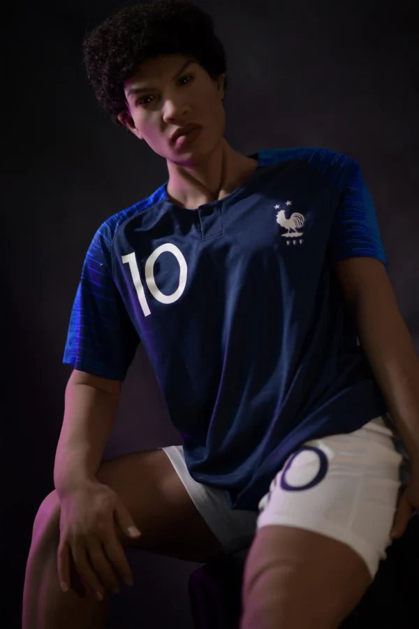 ヴィンセント 167cm リアルなゲイ セックス ドールの男性。筋肉がはっきりしている。.